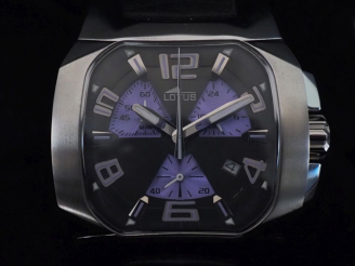 Vente aux enchères LOTUS Ref. 15501 Montre bracelet en acier. Cadran à trois compteurs vi