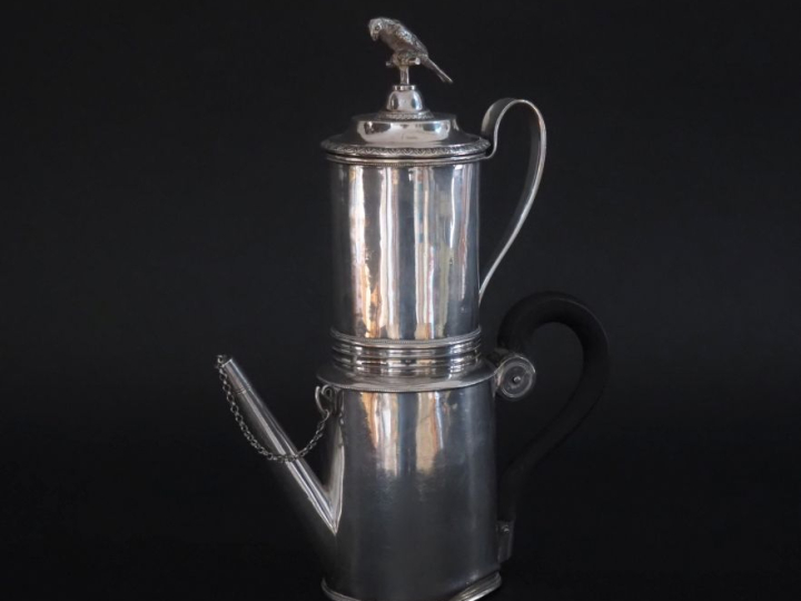 Cafetière à deux compartiments fin XVIIIème - début XIXème en argent l