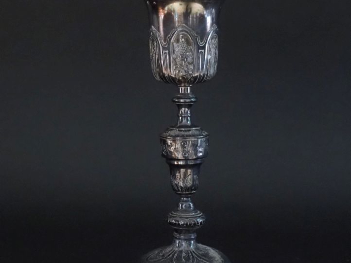 Calice fin XVIIIème - début XIXème en argent 950, poinon au 1er Coq, à