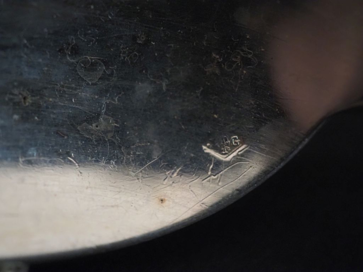 Partie de ménagère en argent 925, poinçon Minerve, à décor de feuillag