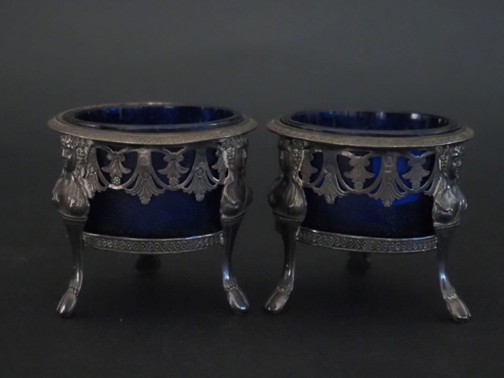 Paire de salerons Restauration en argent 950, poinçon Vieillard, à déc