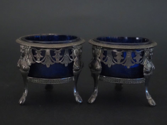 Vente aux enchères Paire de salerons Restauration en argent 950, poinçon Vieillard, à déc