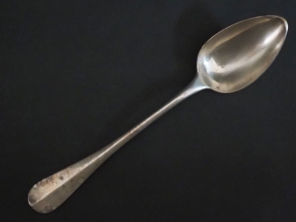 Vente aux enchères Cuillère à ragoût en argent 925, poinçon Minerve, modèle à cartouche m