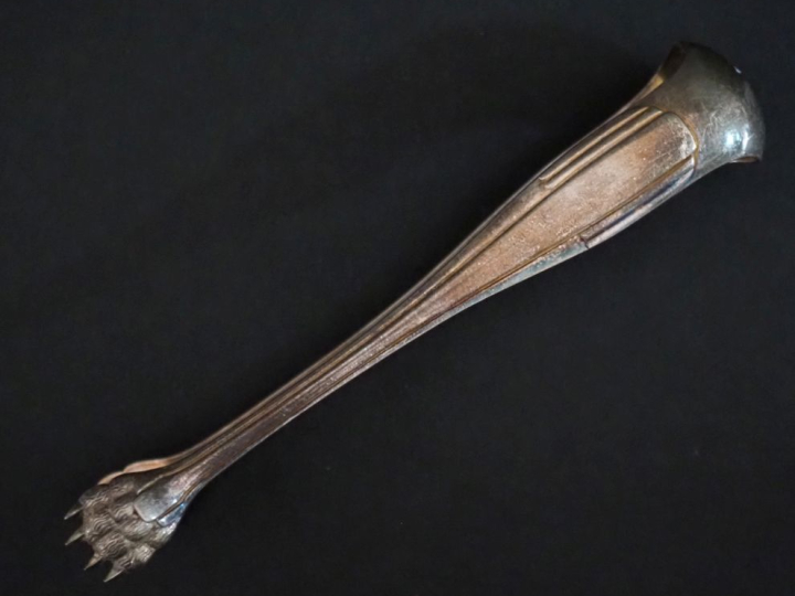 Pince à sucre de style Art déco en argent 925, poinçon Minerve.  Termi