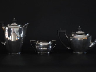 Vente aux enchères MAPPIN   WEBB'S - Princes Plate - London Sheffield Théière et cafetièr