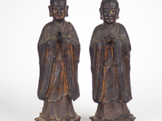 Vente aux enchères Chine, époque Ming, XVIIe siècle, Deux statuettes en bronze, anciennem