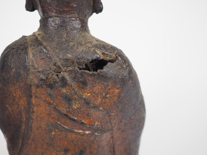 Chine, époque Ming, XVIIe siècle, Deux statuettes en bronze, anciennem