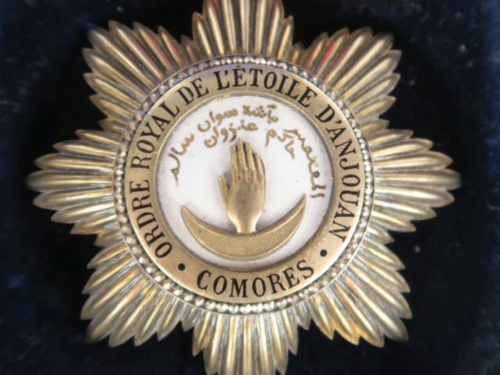 COMORES  ORDRE DE L’ETOILE D’ANJOUAN.  Etoile d’officier du 1er type. 
