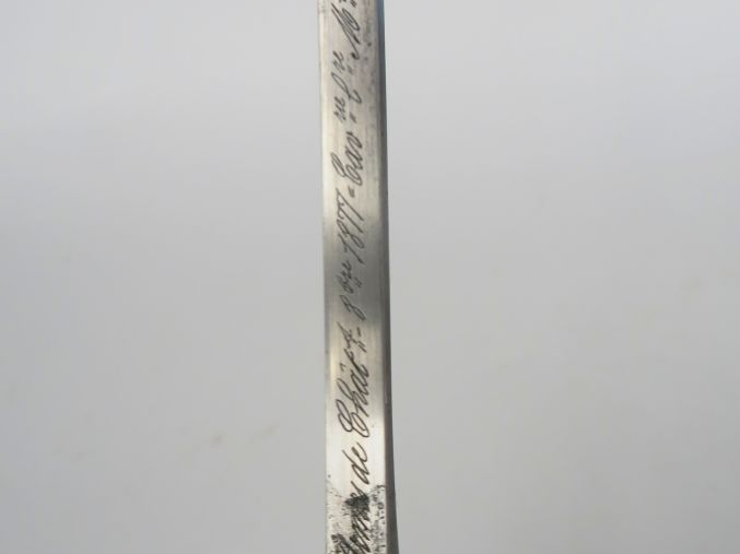 Sabre de cavalerie légère modèle 1822.  Poignée recouverte de cuir ave