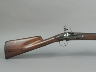 Vente aux enchères Fusil de chasse à silex, un coup.  Long canon rond à pans au tonnerre 