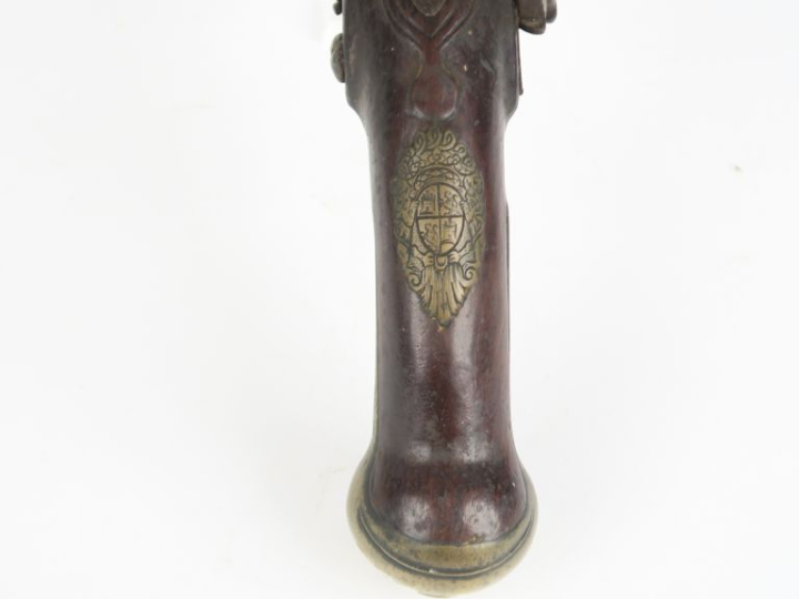 Pistolet d’officier de cavalerie espagnole. Canon à pans poinçonné au 