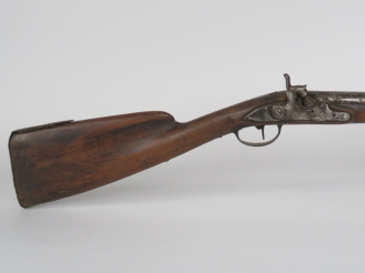 Vente aux enchères Fusil à silex, un coup, transformé à percussion.  E.M. (Accident et pi