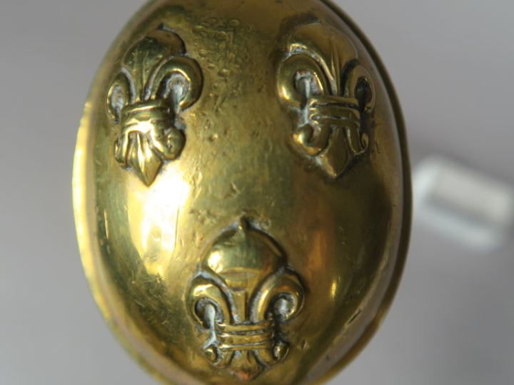 Pistolet à silex de gardes du corps du Roi 2e modèle 1816.  Canon rond