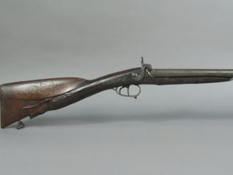 Vente aux enchères Fusil à percussion, deux coups.  Canons en table. Garnitures en métal 