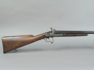Vente aux enchères Fusil de chasse à percussion, deux coups.  Canons ronds, à pans aux to