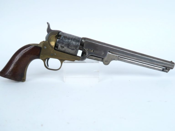 Revolver type Colt 1851, six coups, calibre 36.  Canon à pans. Carcass