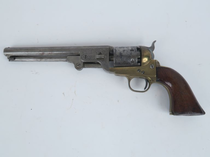 Revolver type Colt 1851, six coups, calibre 36.  Canon à pans. Carcass