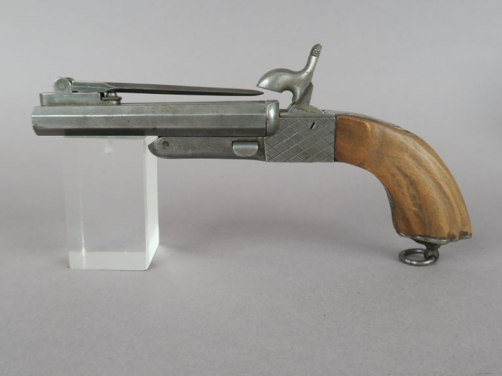 Pistolet double à broche espagnol, à baïonnette, calibre 9 mm.  Canons