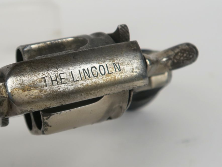Revolver The Lincoln, cinq coups, calibre 320.  Canon rond. Carcasse f