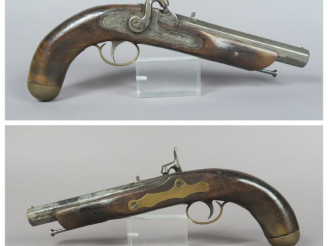 Vente aux enchères Paire de pistolets à percussion.  Canon à pans. Platines et chiens à c