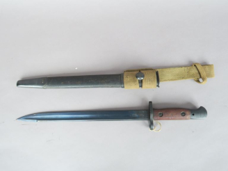 Vente aux enchères GRANDE BRETAGNE  Baïonnette 1907 raccourcie, modèle n°1 Mk 1.  Poignée