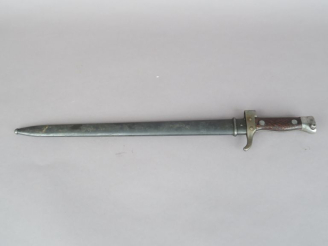 Vente aux enchères FRANCE  Baïonnette modèle 1892.  Poignée à gros rivets et plaquettes d