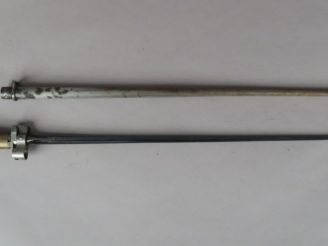 Vente aux enchères FRANCE  Baïonnette Lebel modèle 1886-15.  Poignée en laiton. Lame cruc