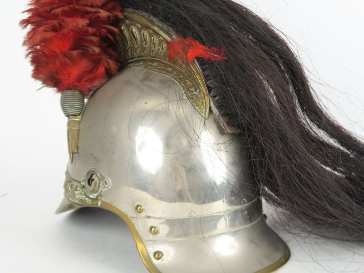 Casque de dragon modèle 1872.  Bombe nickelée poinçonnée d’Alexis Godi