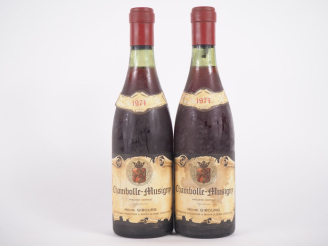 Vente aux enchères 2 BOUTEILLES CHAMBOLLE MUSIGNY HENRI GIBOURG - 1974