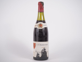 Vente aux enchères 1 BOUTEILLE CHASSAGNE MONTRACHET F. CHAUVENET - 1988 - 4,5 CM/ETA/CAPS