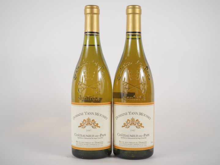 2 BOUTEILLES CHÂTEAUNEUF DU PAPE BLANC DOMAINE YANN MOUSSET - 1997
