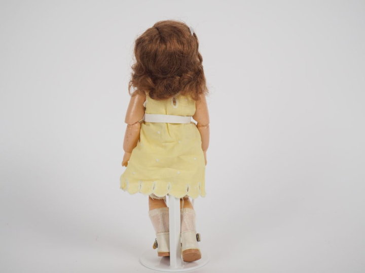 Poupée Bleuette et SFBJ 60 8/0 tête porcelaine bouche ouverte yeux fix