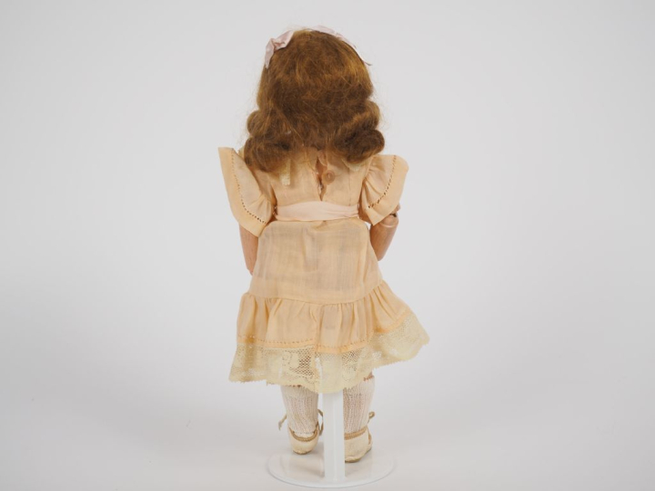 Poupée Bleuette et SFBJ 60 8/0 tête porcelaine bouche ouverte yeux bas