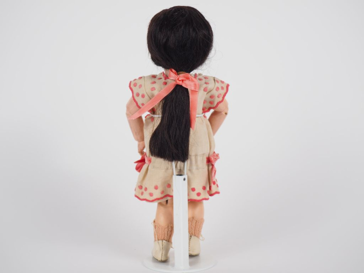 Poupée SFBJ 301 tête porcelaine bouche ouverte avec les yeux basculant