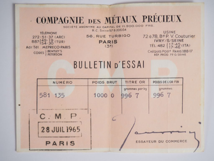 Lingot d'or  Titre : 996,7 g  numéroté 581135 Avec son certificat   