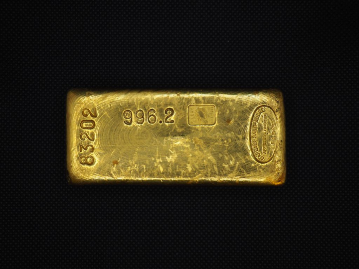 Lingot d'or  Titre : 996,2 g numéroté 83202 Avec son certificat   