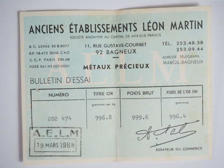 Lingot d'or  Titre : 996,8 g  numéroté 202474 Avec son certificat   