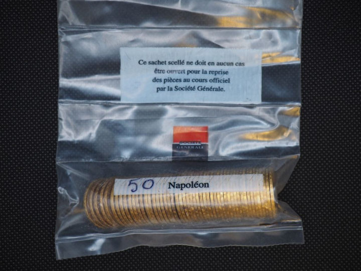 50 pièces de 20 Francs or (une date visible 1911) Dans un sachet sous 