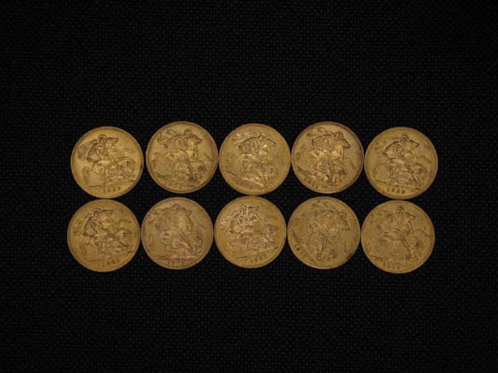 10 souverains or : 1915, 1910, 1922, 1931, 1929, 1931, 1929, 1911, 190