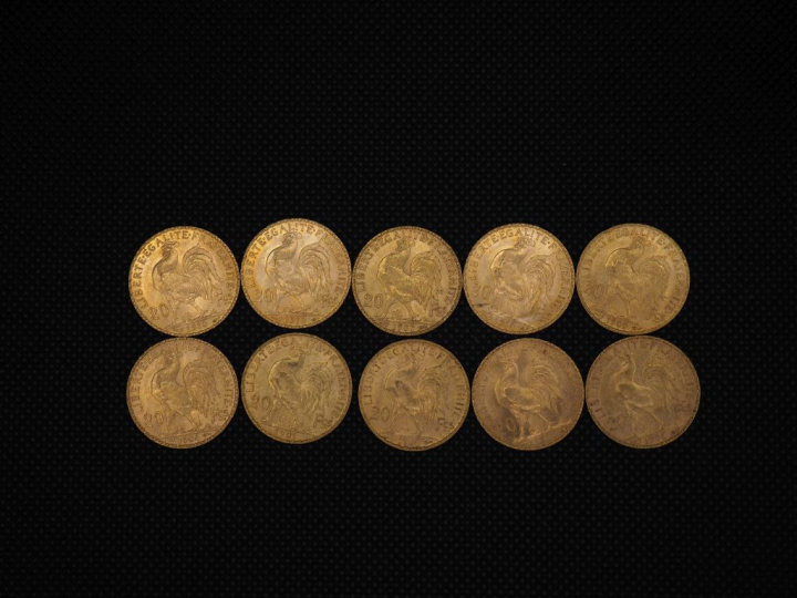 10 pièces de 20 Francs or  : 1909, 1910, 1901, 1904, 1910, 1906, 1910,