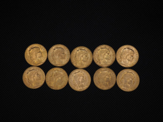 Vente aux enchères 10 pièces de 20 Francs or : 1907, 1910, 1910, 1907, 1914, 1906, 1909, 