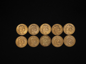 Vente aux enchères 10 pièces de 20 Francs or : 1910,  1913, 1907, 1910, 1910, 1909, 1910,