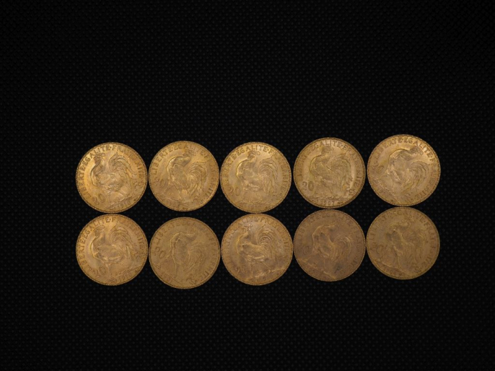 10 pièces de 20 Francs or : 1901, 1910, 1913, 1904, 1910, 1910, 1907, 