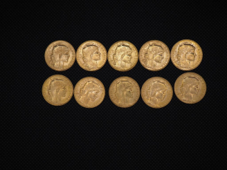 Vente aux enchères 10 pièces de 20 Francs or : 1910, 1908, 1910, 1910, 1910, 1907, 1910, 