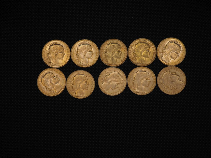 10 pièces de 20 Francs or : 1910, 1910, 1901, 1908, 1910, 1910, 1913, 
