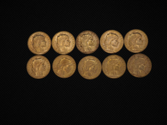 Vente aux enchères 10 pièces de 20 Francs or : 1909, 1903, 1910, 1914, 1910, 1909, 1908, 