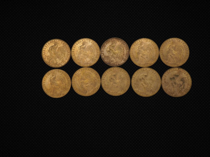 10 pièces de 20 Francs or : 1909, 1903, 1910, 1914, 1910, 1909, 1908, 