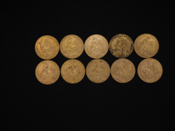 10 pièces de 20 Francs or : 1914, 1908, 1904, 1907, 1910, 1907, 1910, 