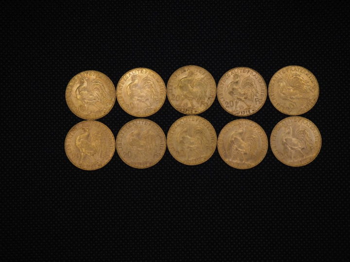 10 pièces de 20 Francs or : 1910, 1913, 1913, 1914, 1908, 1907, 1910, 