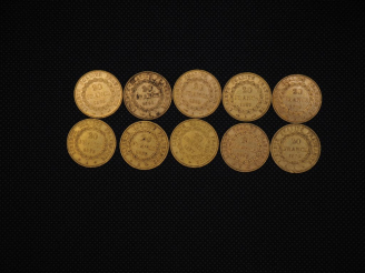 Vente aux enchères 10 pièces de 20 Francs or : 1895, 1876, 1897, 1877, 1876, 1876, 1896, 